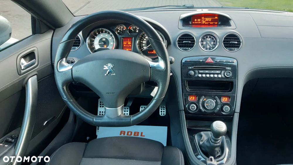 Peugeot RCZ 1.6 155 THP - 13