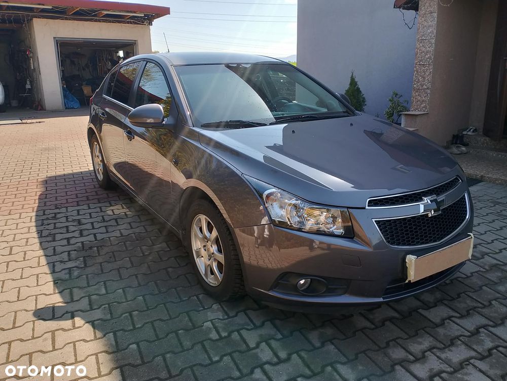 Chevrolet Cruze 2.0 VDCi LS - 18