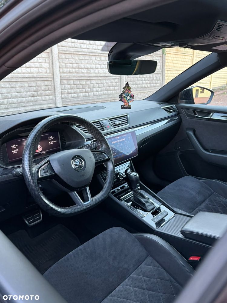 Skoda Superb 2.0 TDI 4x4 DSG Sportline - 18
