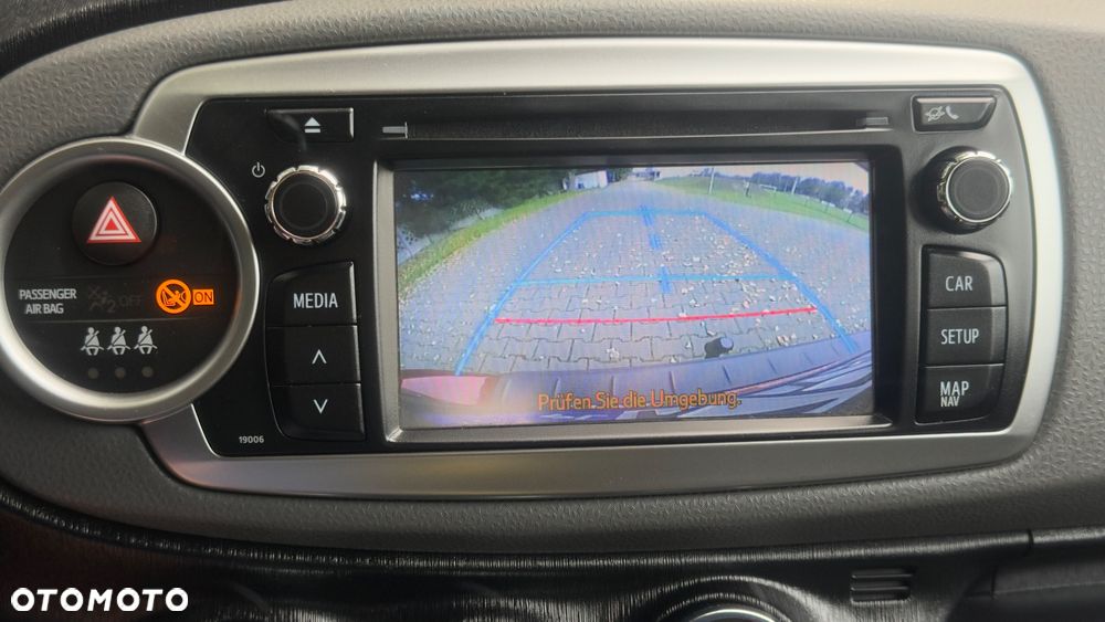 Toyota Yaris 1.33 Prestige - 18