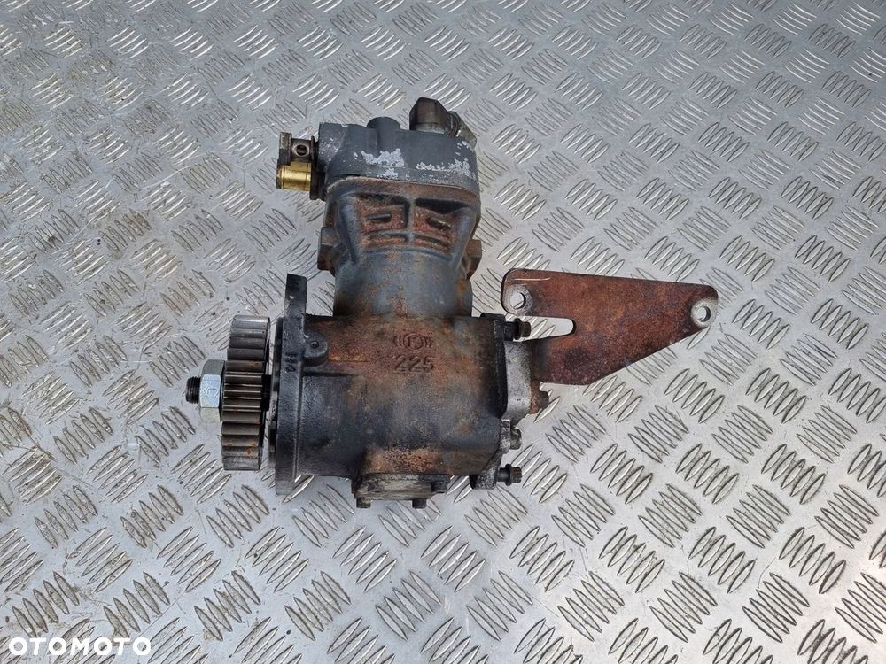 SPRĘŻARKA KOMPRESOR POWIETRZA DAF LF 45 55 4.5 L 6.7 L E4 E5 LK3875 - 3