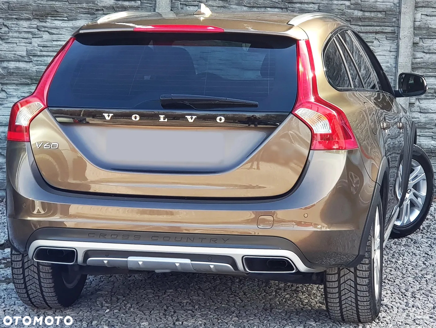 Volvo V60 Cross Country - 2