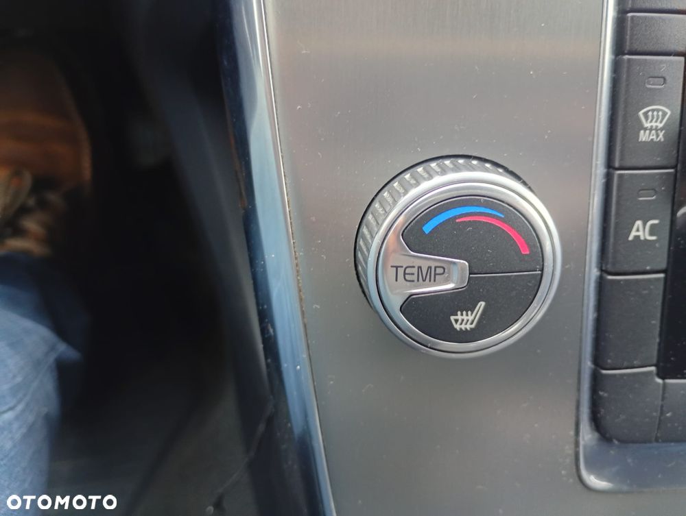 Volvo S60 D3 Drive-E Dynamic Edition (Momentum) - 38