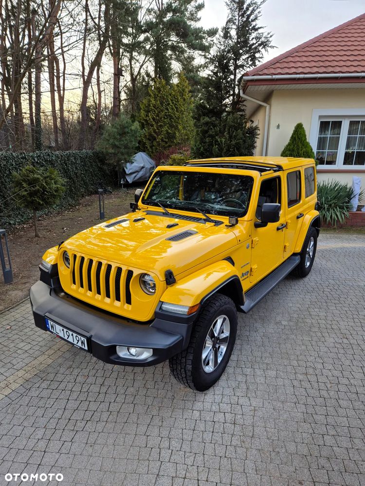 Jeep Wrangler Unlimited GME 2.0 Turbo Sahara - 32