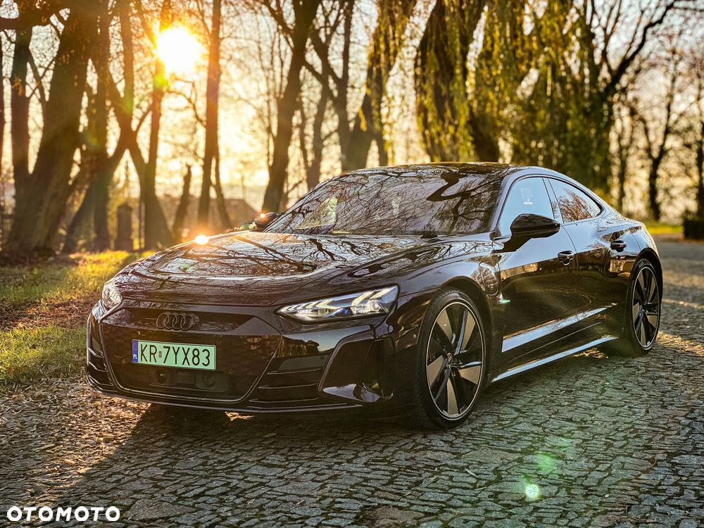 Audi e-tron GT 60 93kWh Quattro - 16