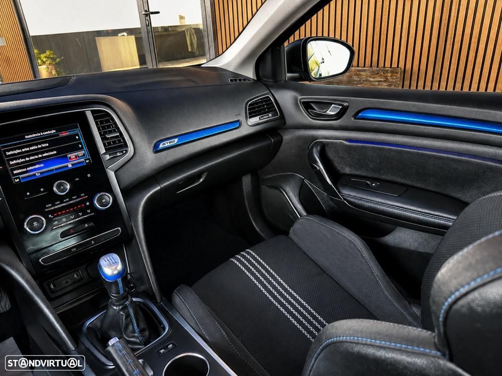 Renault Mégane 1.5 Blue dCi GT Line - 34