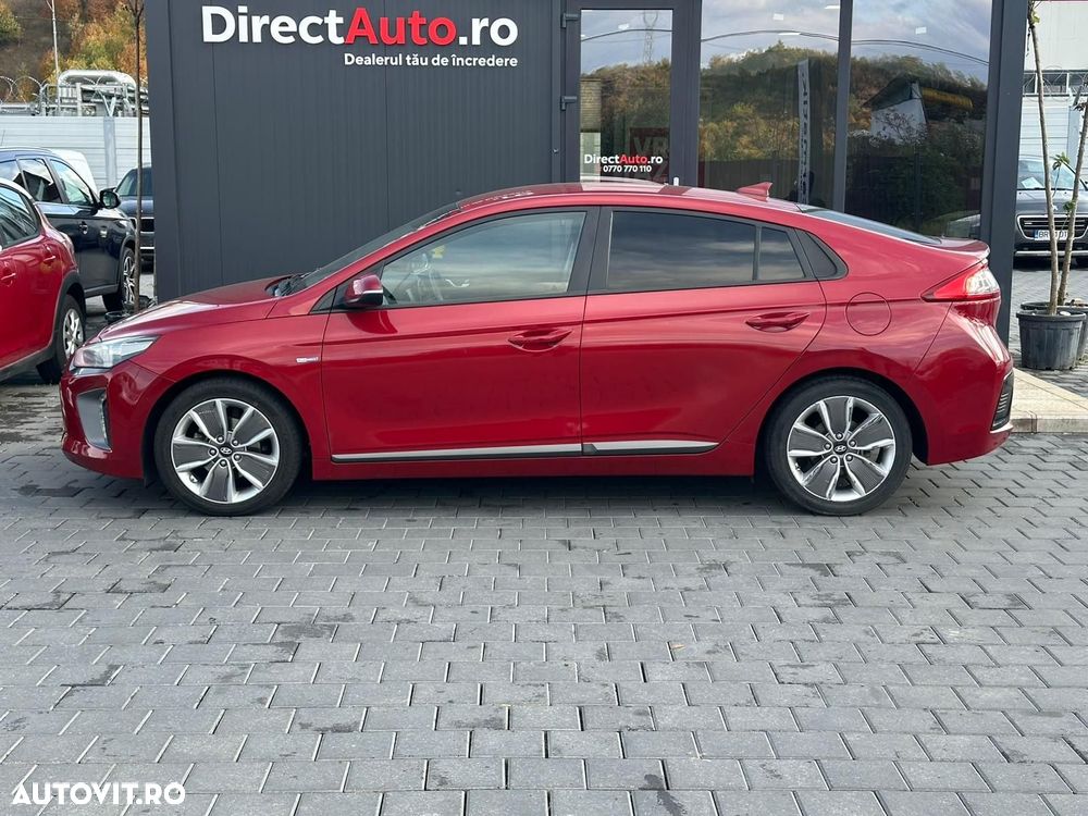 Hyundai IONIQ - 14