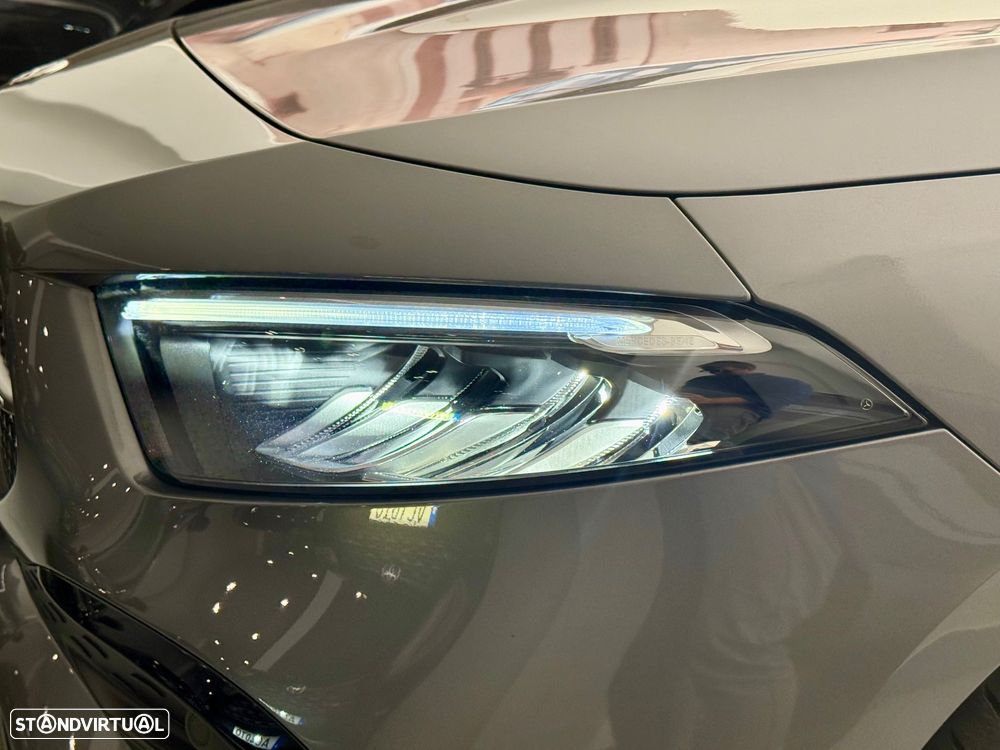 Mercedes-Benz A 200 AMG Line Aut. - 16