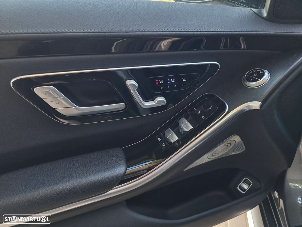 Mercedes-Benz S 400 d Longo 4Matic - 22