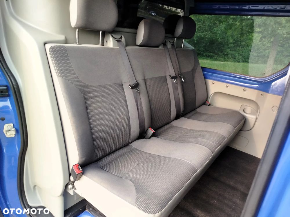 Opel Vivaro - 16