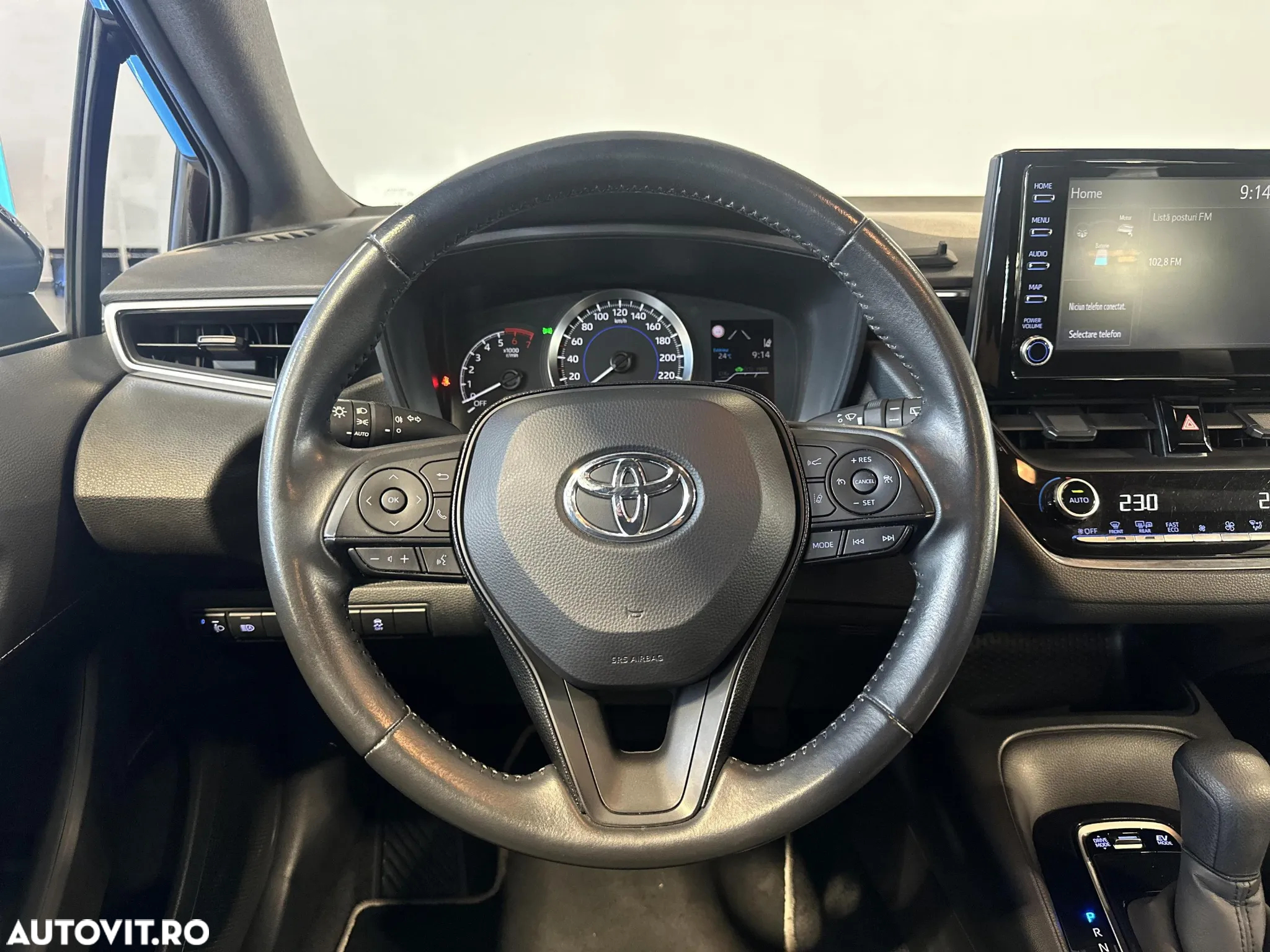 Toyota Corolla - 16