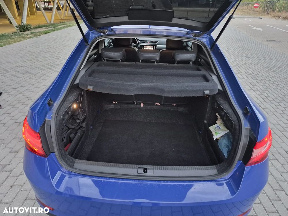 Skoda Superb 2.0 TDI Ambition - 7