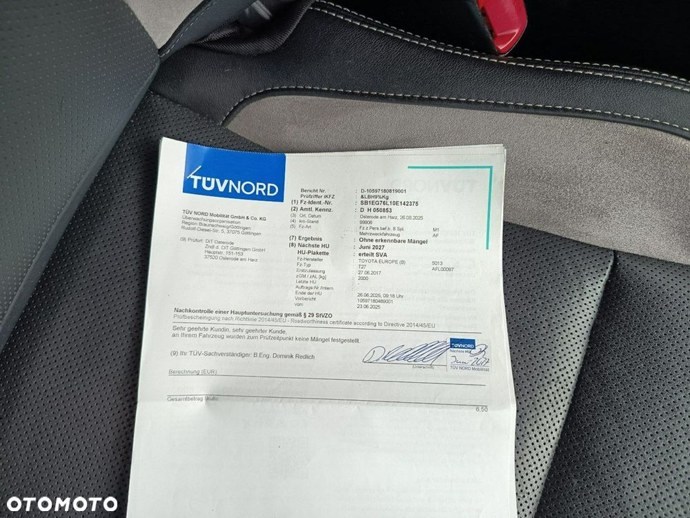 Toyota Avensis - 9