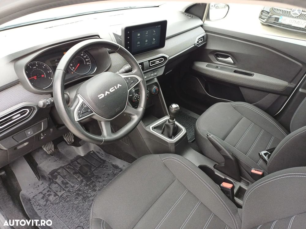 Dacia Logan TCe 90 MT5 Expression - 12