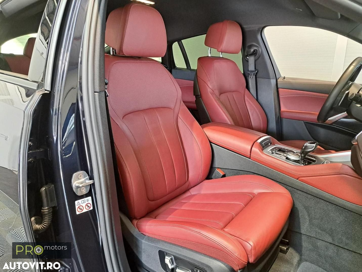 BMW X6 xDrive40i - 13