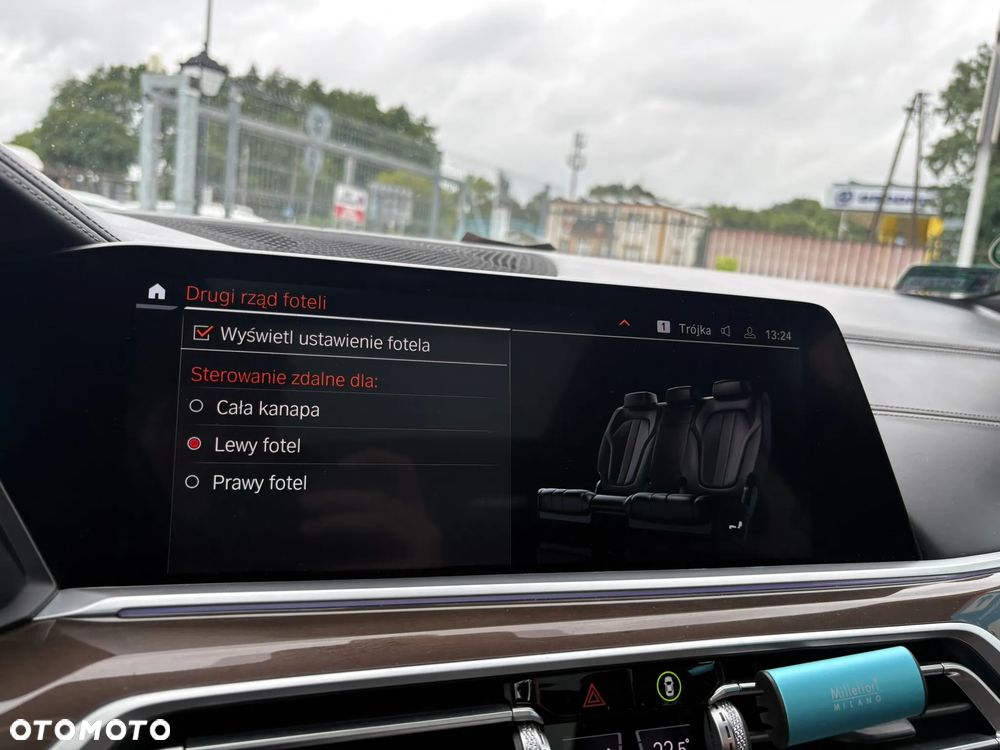 BMW X7 M50i sport - 21
