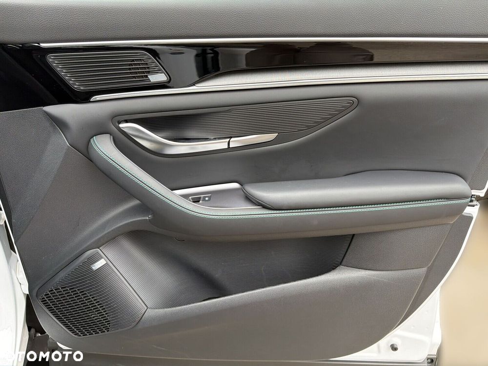 BYD Seal U - 26