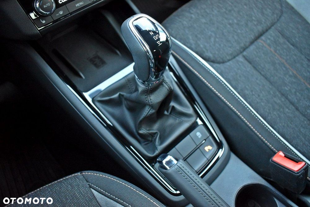 Skoda Kamiq 1.0 TSI Style DSG - 25