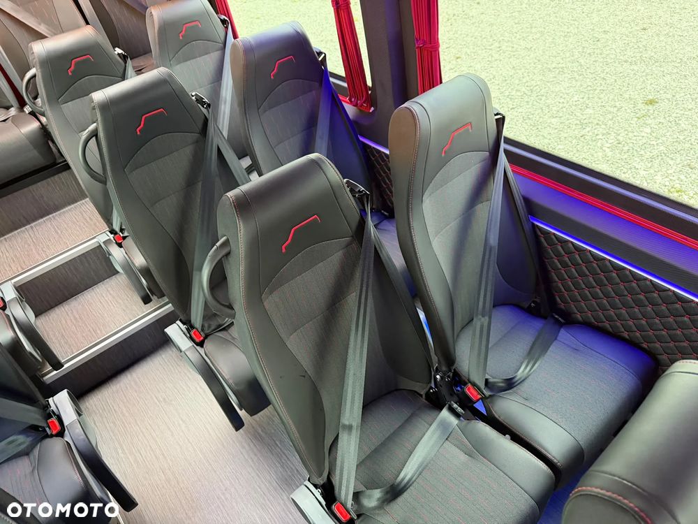 Mercedes-Benz eSprinter - 21