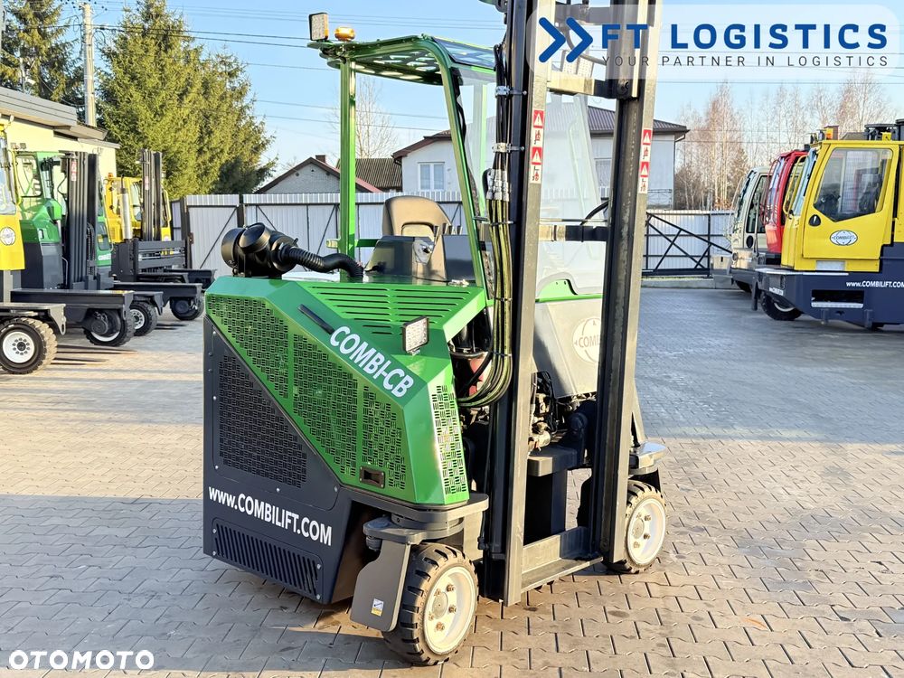 Combilift WÓZEK CZTEROKIERUNKOWY - WIELOKIERUNKOWY | COMBILIFT C2500CB | DIESEL | TRIPLEX 5500MM | POZYCJONER WIDEŁ | PRZESUW BOCZNY | WOLNY SKOK | STAN IDEALNY | Szeroka oferta wózków czterokierunkowych i bocznych, dopasowanych do różnorodnych potrzeb i zastosowań - 33