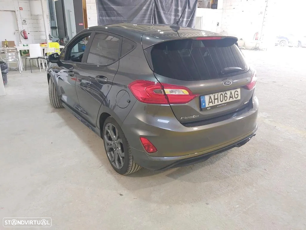 Ford Fiesta 1.0 EcoBoost MHEV ST-Line - 2