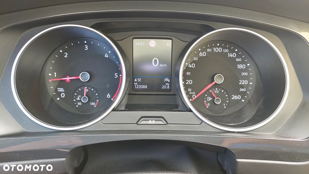 Volkswagen Tiguan 2.0 TDI SCR Life DSG - 16