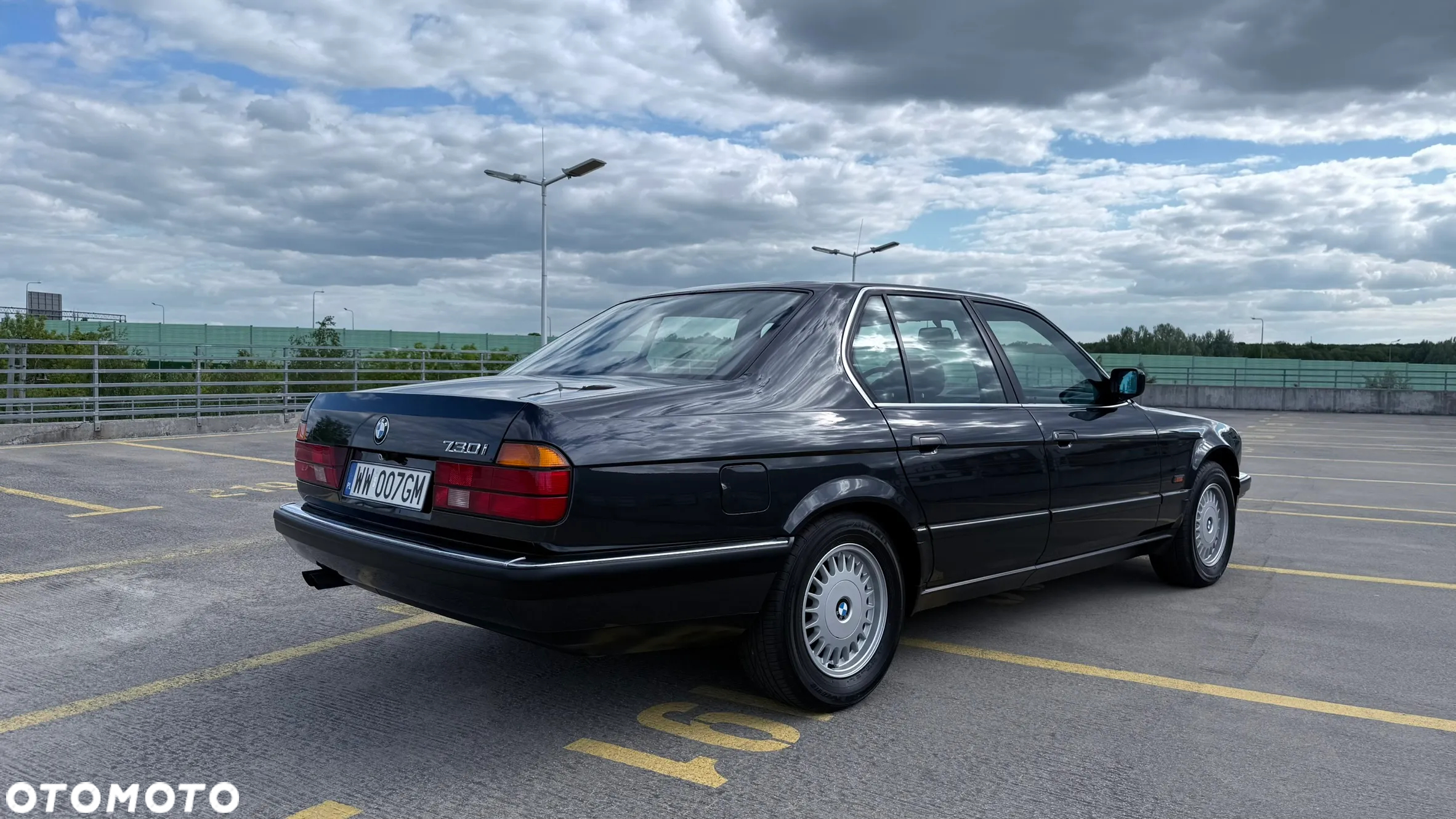 BMW Seria 7 730iL - 7