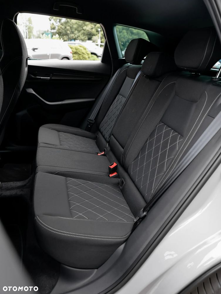 Skoda Karoq 1.5 TSI ACT Sportline DSG - 11