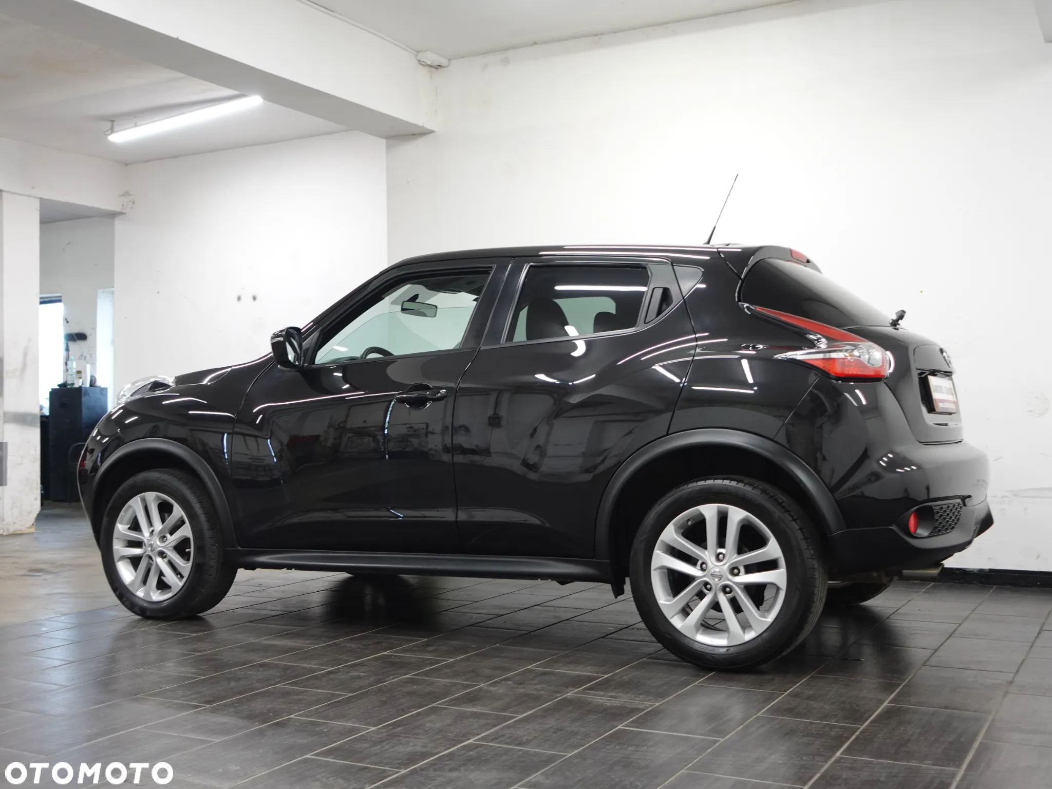 Nissan Juke 1.2 DIG-T Acenta EU6 - 6