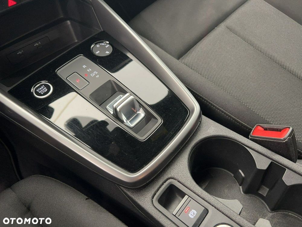 Audi A3 Sportback 35 TFSI mHEV S tronic - 18