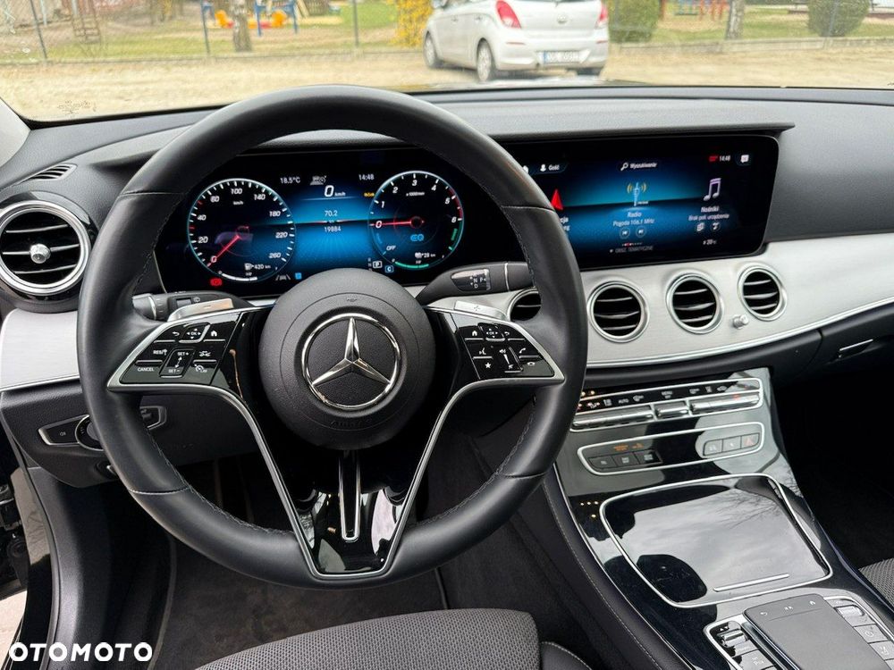 Mercedes-Benz Klasa E - 15