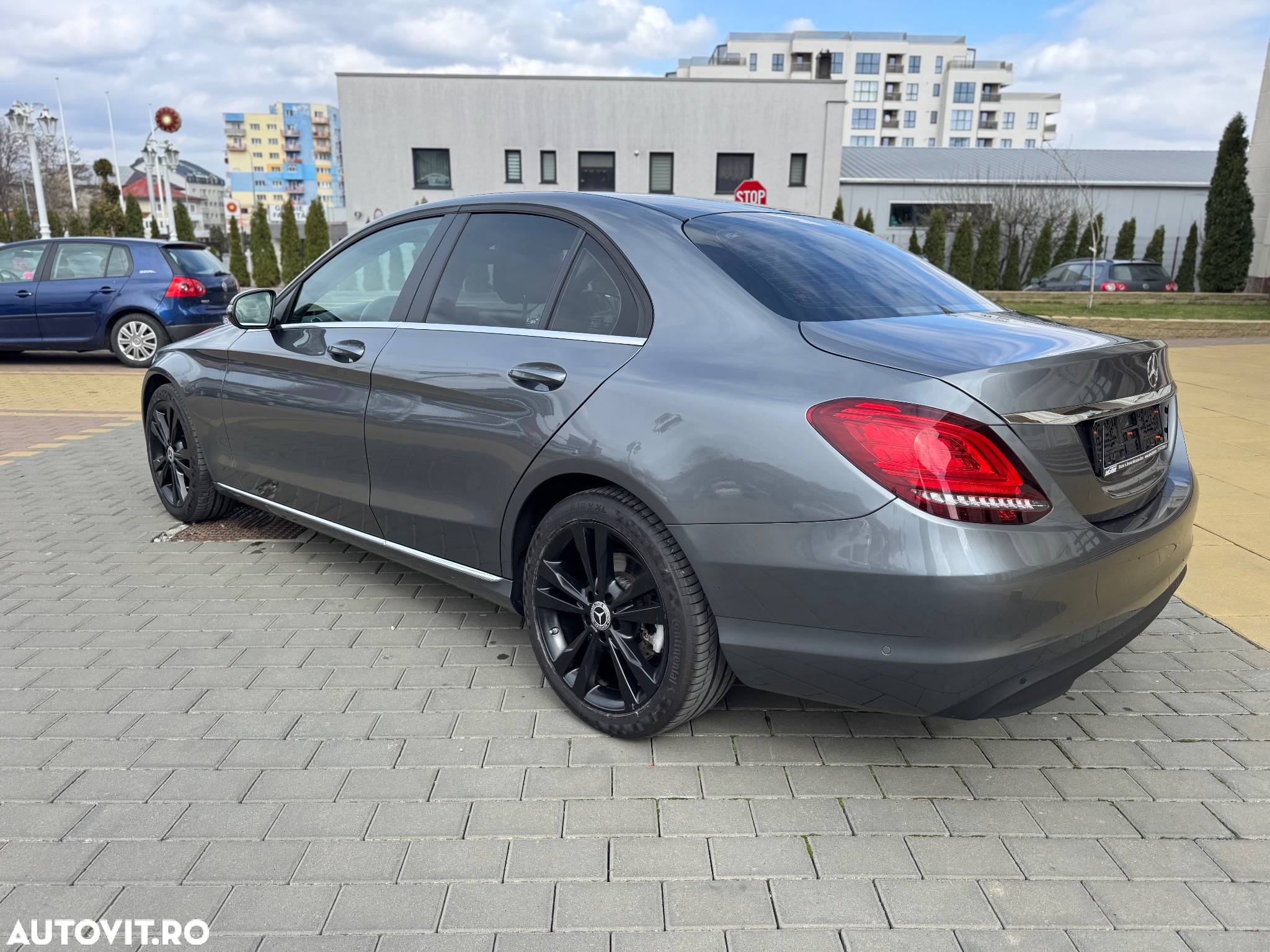 Mercedes-Benz C 180 d 9G-TRONIC Avantgarde - 3