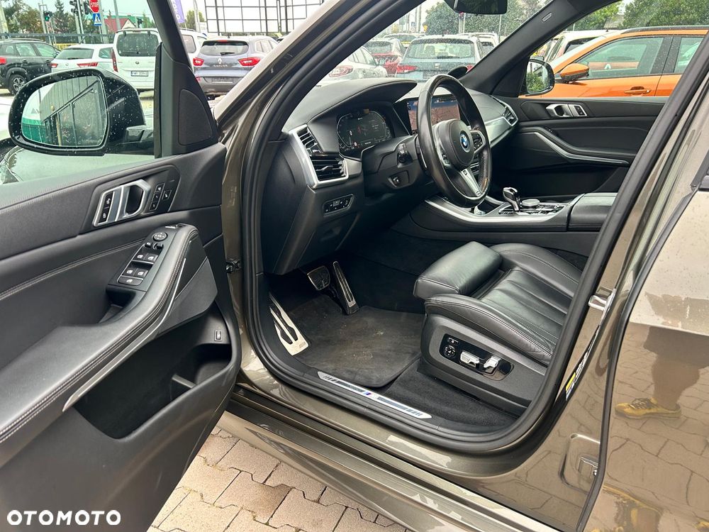 BMW X5 xDrive45e - 23