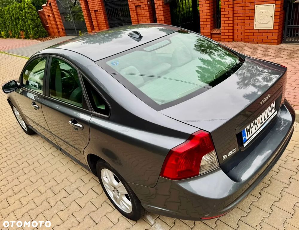 Volvo S40 2.0D Momentum - 23
