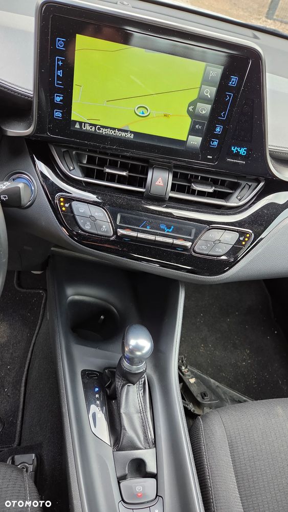 Toyota C-HR 1.8 Hybrid GPF Style - 13