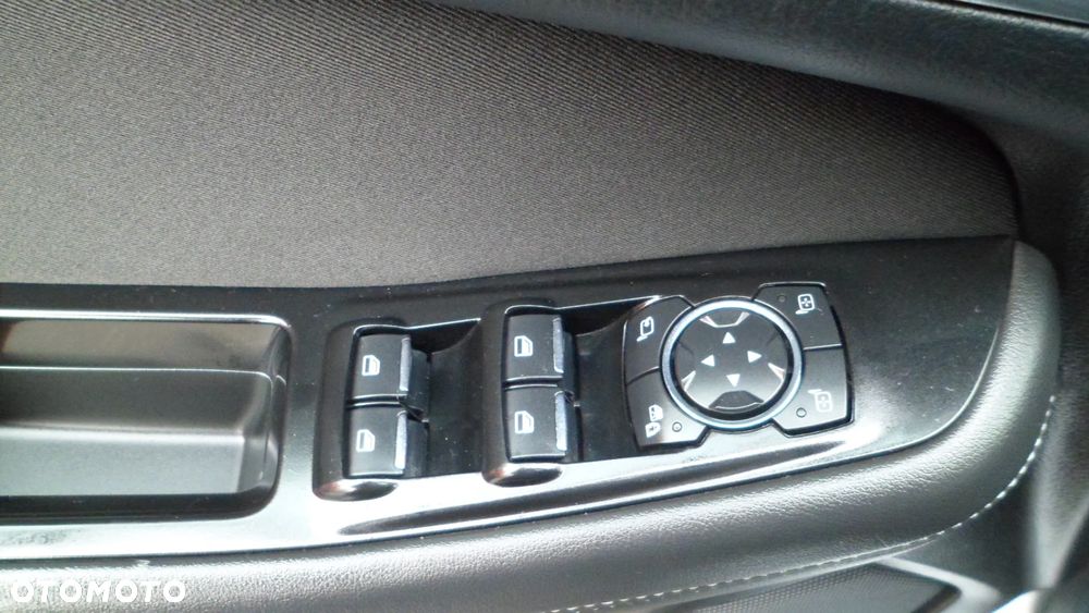 Ford S-Max 2.0 TDCi Titanium - 10