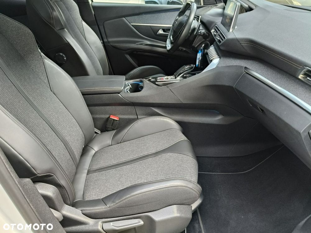 Peugeot 3008 - 19
