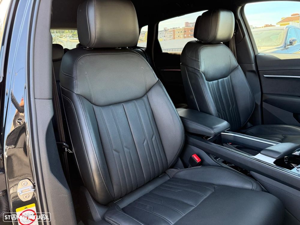 Audi e-tron 55 quattro S line - 18