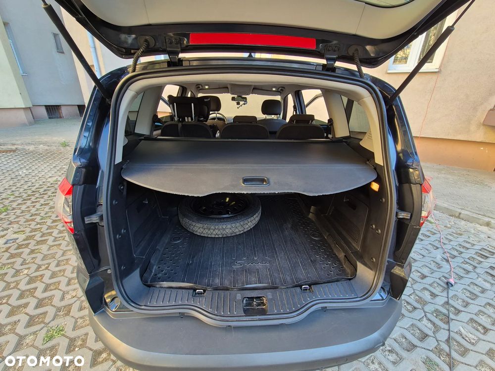 Ford S-Max 2.0 TDCi DPF Titanium - 36