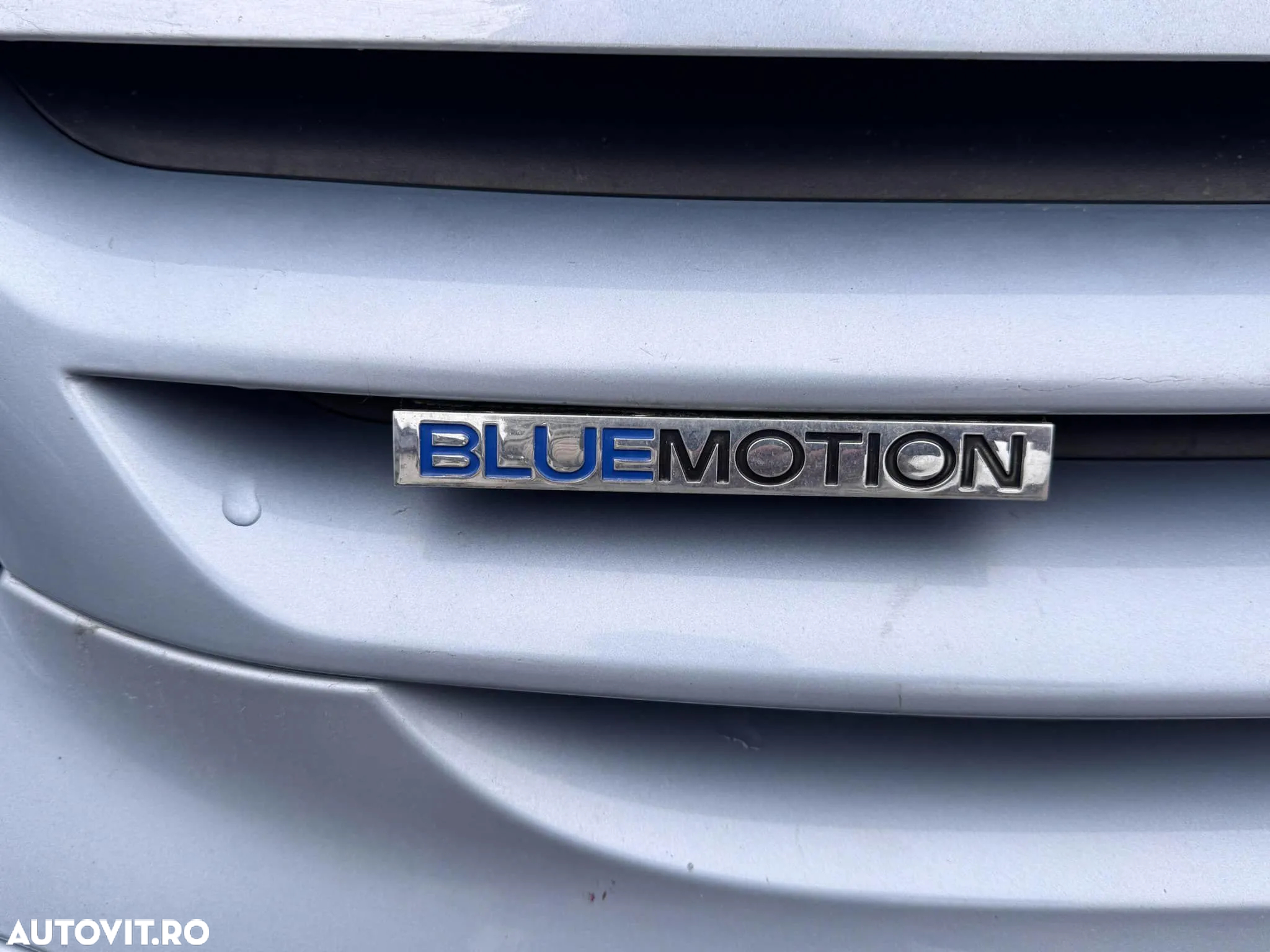 Volkswagen Golf Plus 1.9 TDI DPF Comfortline BlueMotion - 6