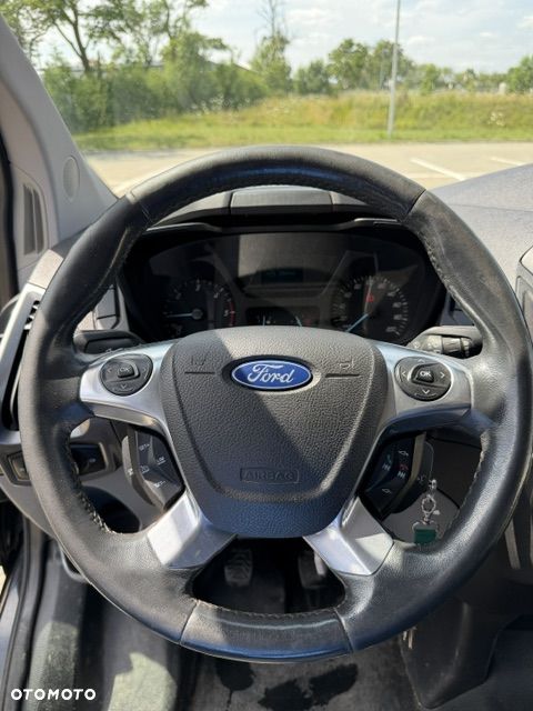 Ford TRANSIT CUSTOM - 14