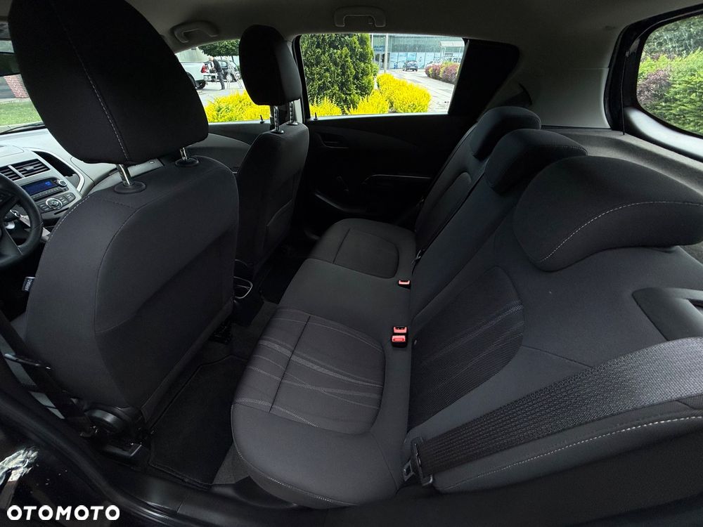 Chevrolet Aveo 1.2 LT - 7