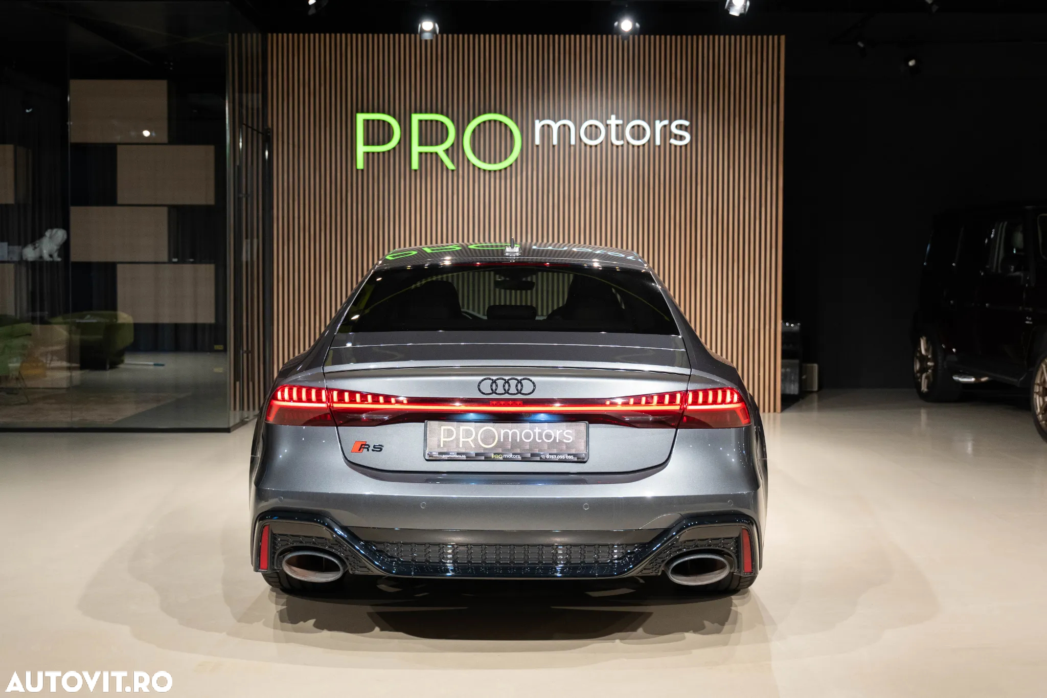 Audi RS7 4.0 TFSI quattro Tiptronic - 4