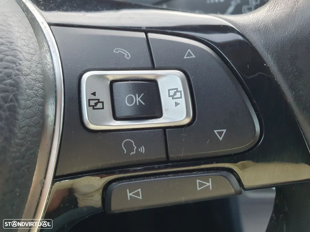 VW Golf Variant 1.6 TDi BlueMotion Confortline - 34