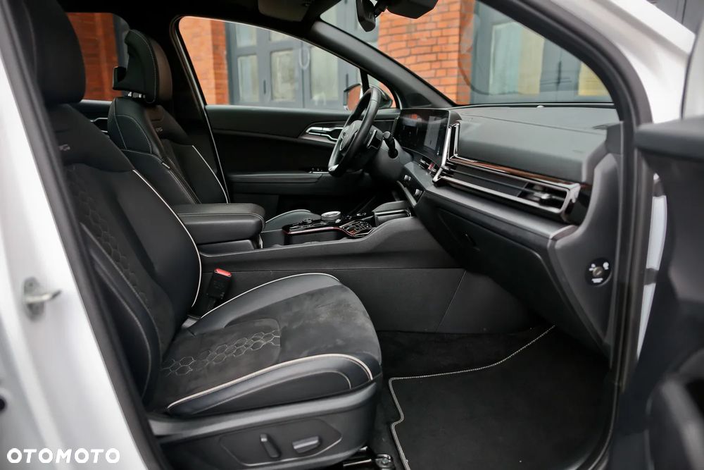 Kia Sportage 1.6T-GDI 2WD GT-line - 29