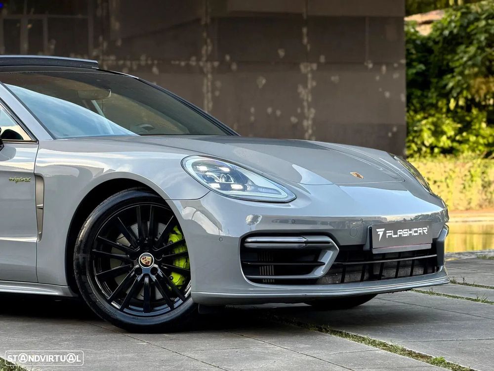 Porsche Panamera 4 E-Hybrid Platinum Edition com PDLS - 53