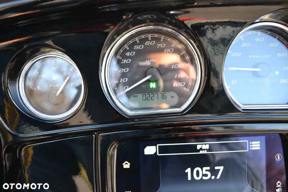 Harley-Davidson Touring Street Glide - 7