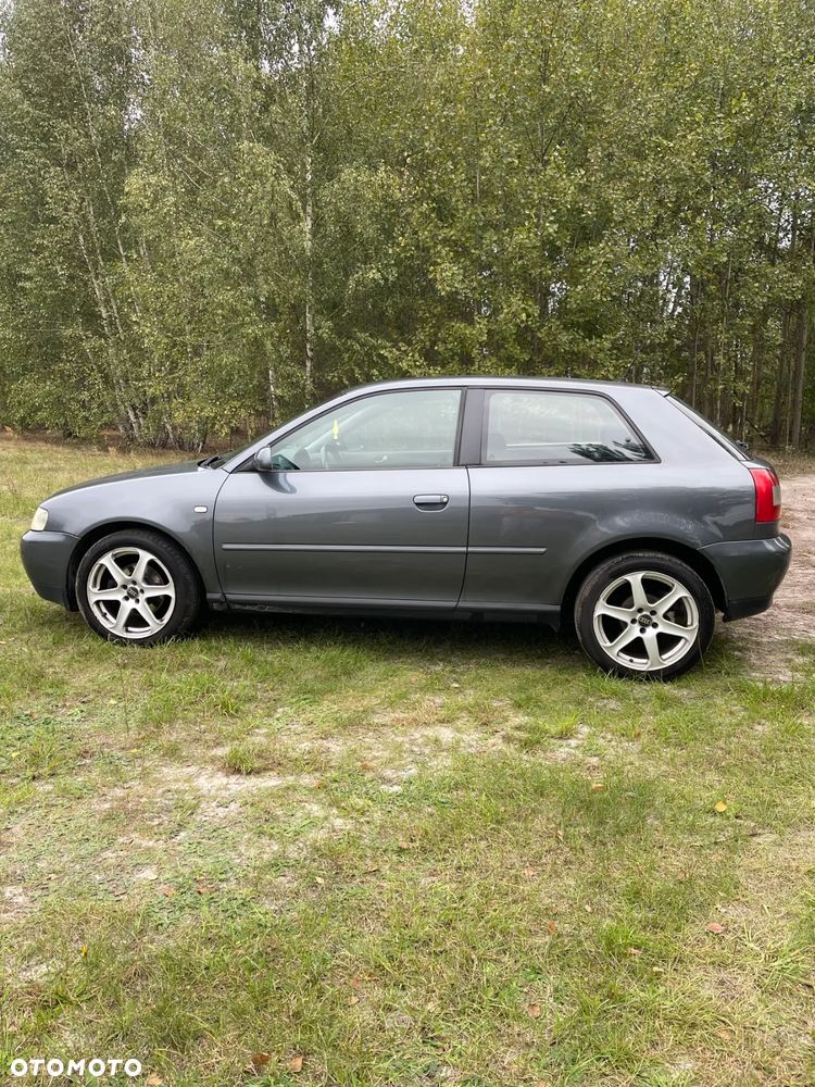 Audi A3 1.9 TDI Attraction - 8