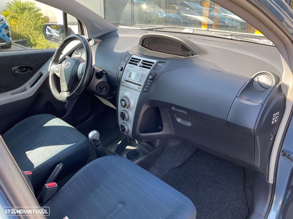 Toyota Yaris 1.0 VVT-i ACtive+AC - 28