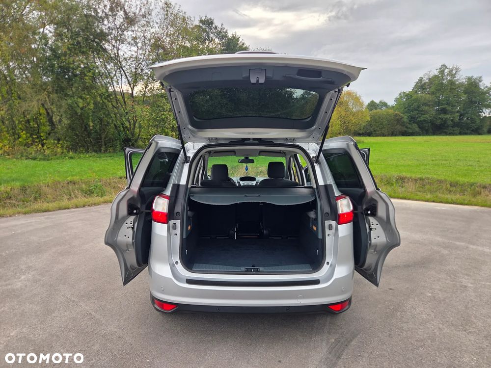 Ford Grand C-MAX - 20